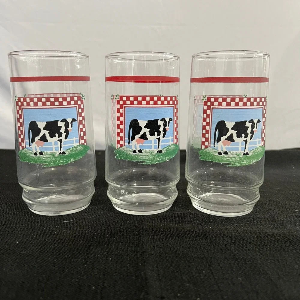 Vintage Farmhouse Cow Drinking Glasses Set of 3 Red Gingham Checkered Glass